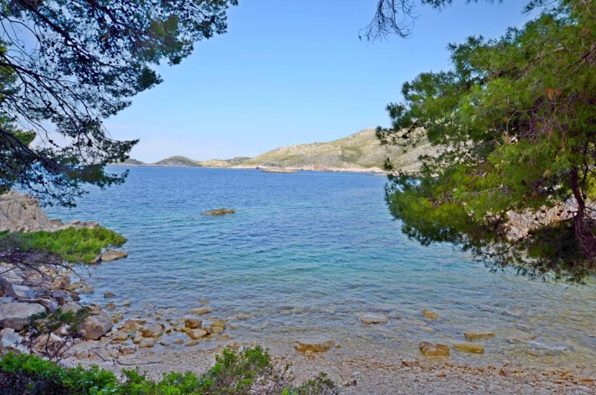 Apartments Vesna Lastovo Exterior photo